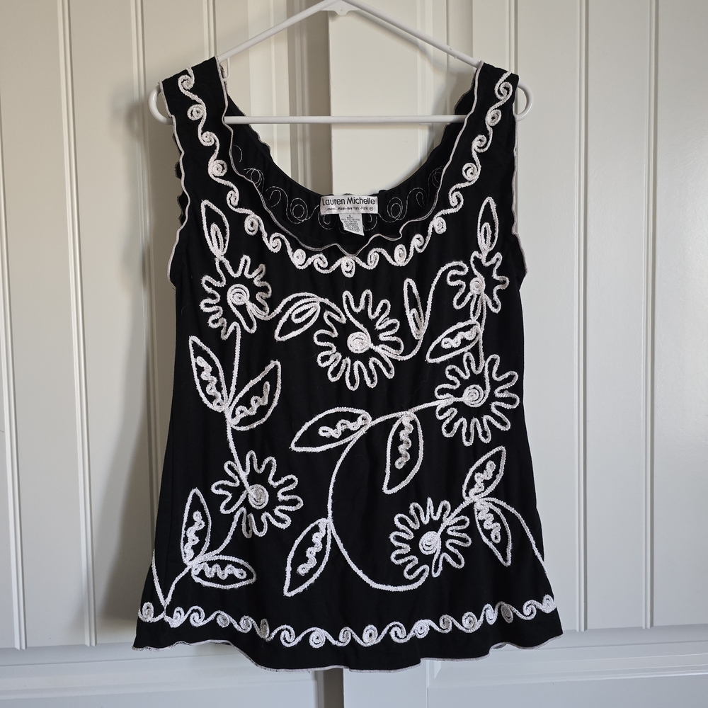 Lauren Michelle Black and White Floral Top
